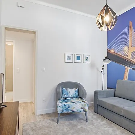 Bmyguest - Ambassador Boutique Ii *